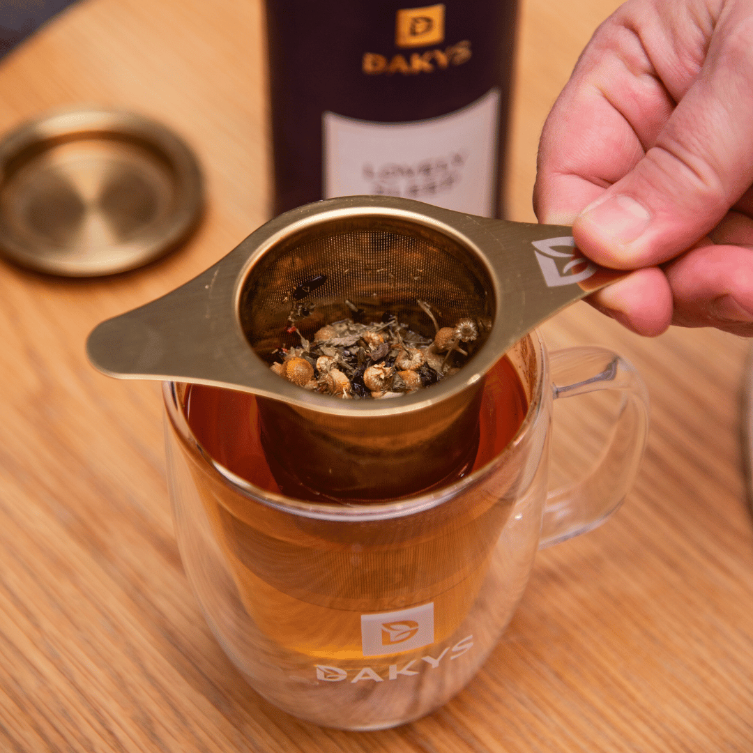 Premium Dakys golden infuser for perfect preparation of ultra-clean performance drinks and elevating daily ritual.